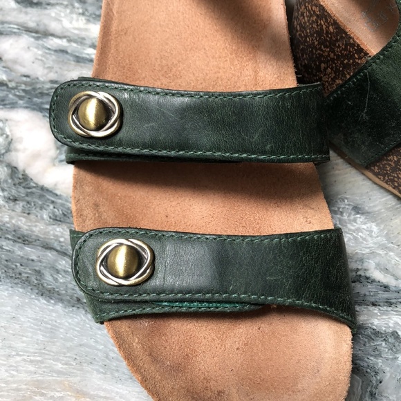 Dansko green leather three strap adjustable sandal cork wedge heel 2.5 39/9 - Picture 2 of 8